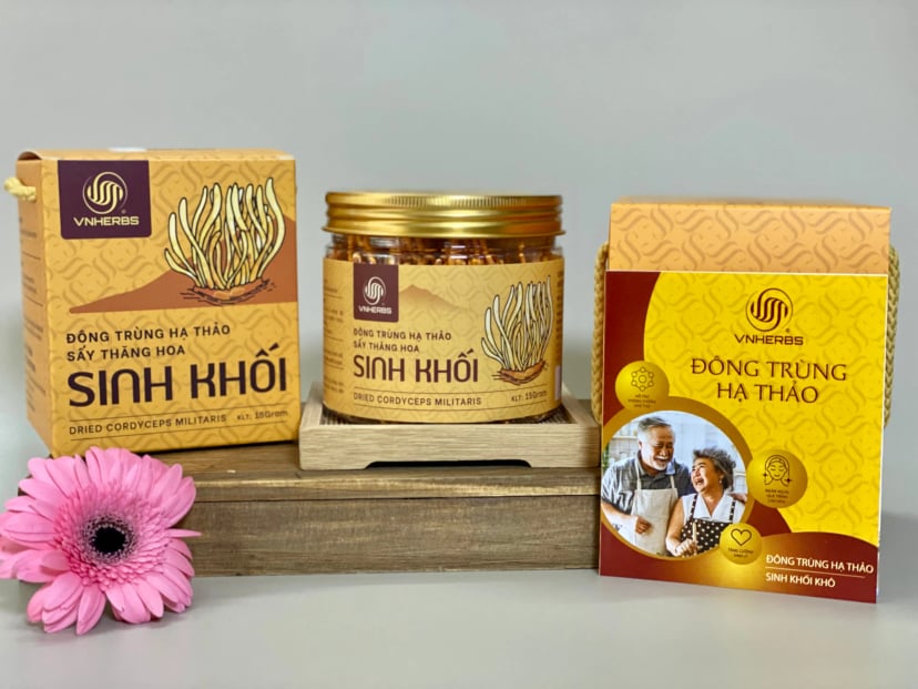 Hình Đông trùng hạ thảo khô sấy thăng hoa Vnherbs 15g 4