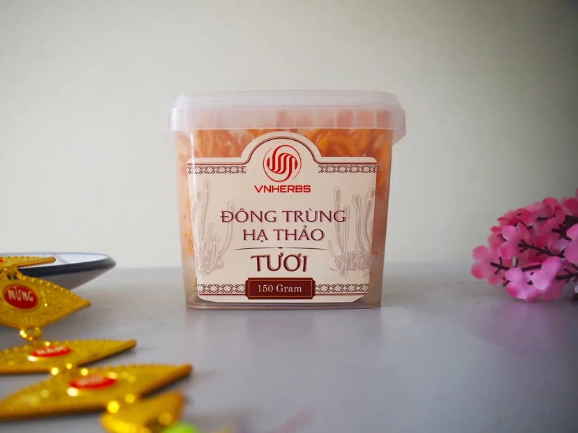 Hình Nấm Đông Trùng Hạ Thảo Tươi Vnherbs hộp 150g 1